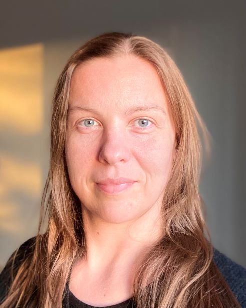 Justina Lindberg, ID Trivselsterapeut og psykoterapeut i Aarhus-området